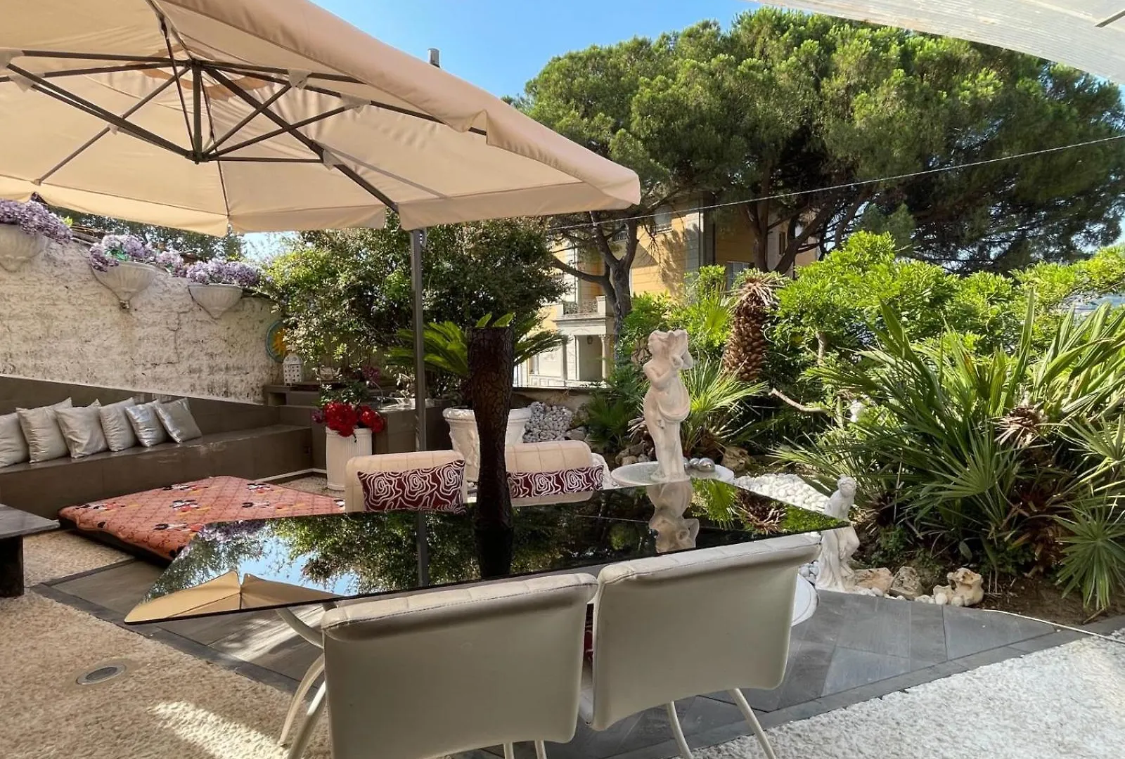 Vip Garden Jacuzzi Seaview In The Hearth Of Downtown Apartment La Spezia