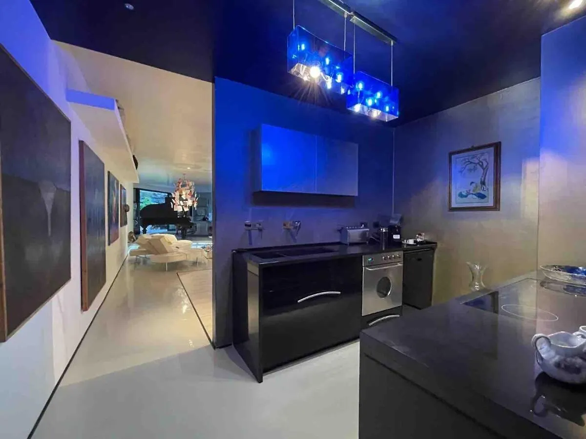 Vip Garden Jacuzzi Seaview In The Hearth Of Downtown Apartment La Spezia Italy